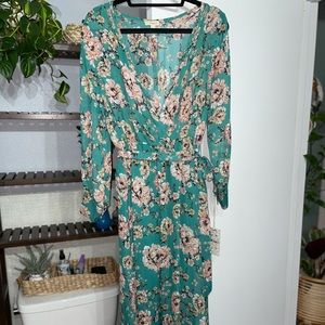 NWT Green Floral Maxi Dress